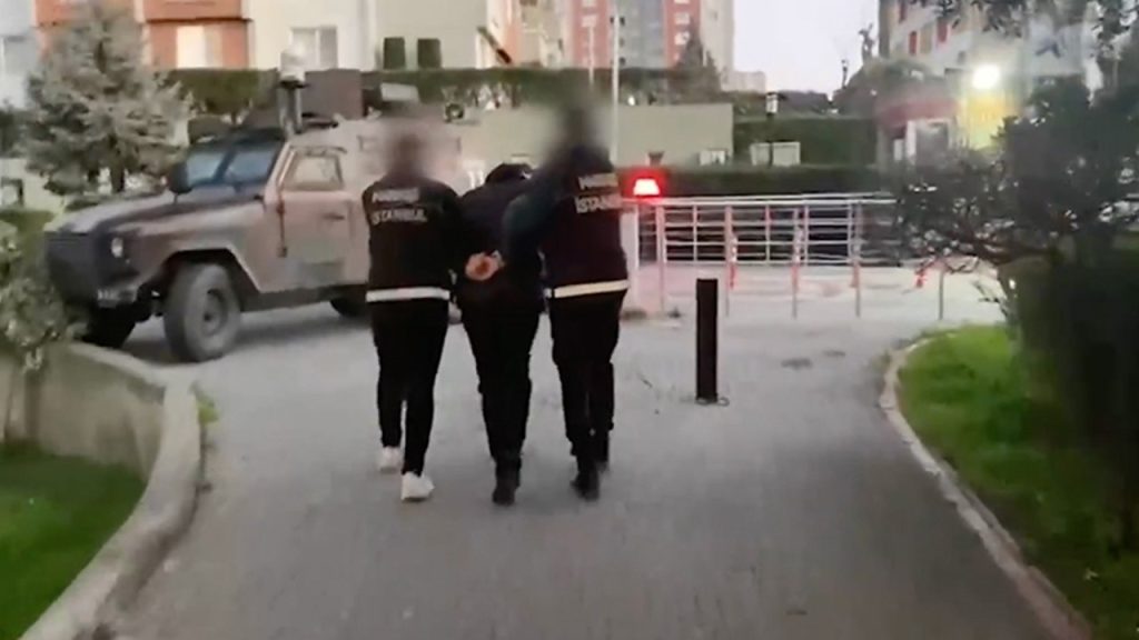 Einsatz gegen die kriminelle Organisation „Türkischer Escobar“ Urfi Çetinkaya: 42 Personen festgenommen
