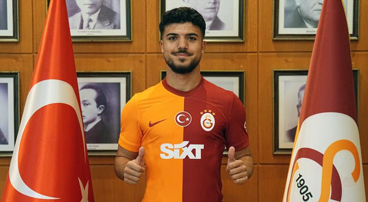 Galatasaray gab den neuen Transfer bekannt! Hier ist die Ablösesumme…