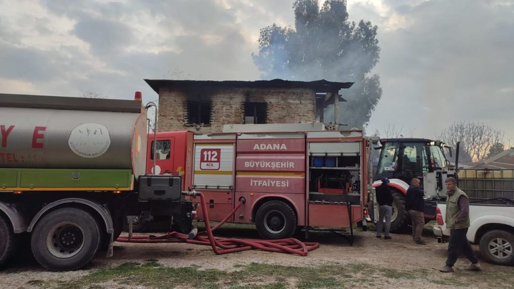 Im Haus brach ein Feuer aus, Mutter und ihre beiden Kinder kamen ums Leben