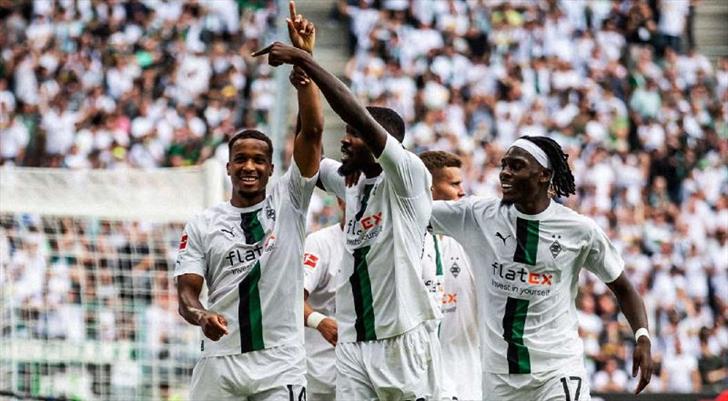 M’Gladbach gewann mit Plea!