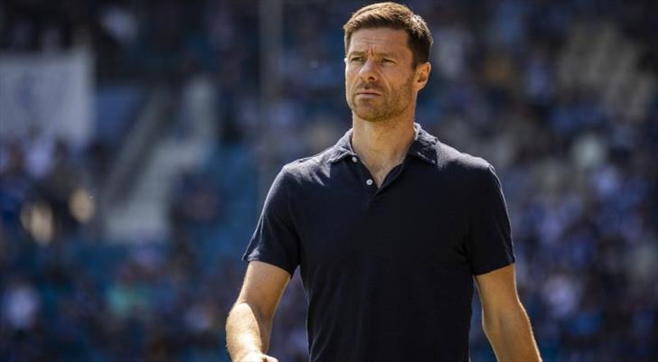 Xavi Alonso rockt weiterhin die Bundesliga