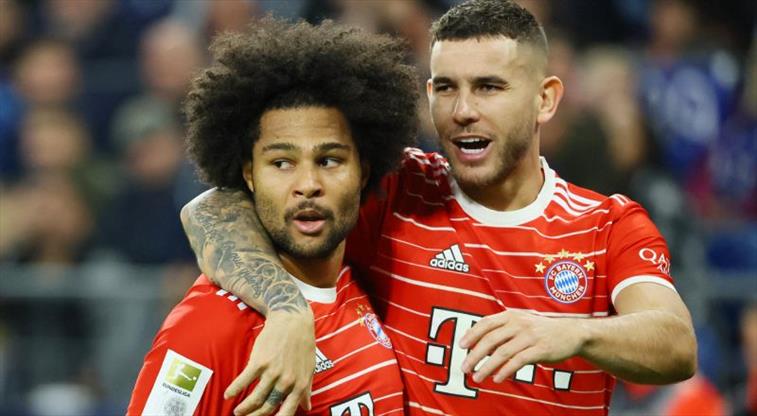 ZUSAMMENFASSUNG | Bayern hat keinen Fehler gemacht! Er ist mit seinen Stars an Schalke vorbeigezogen…