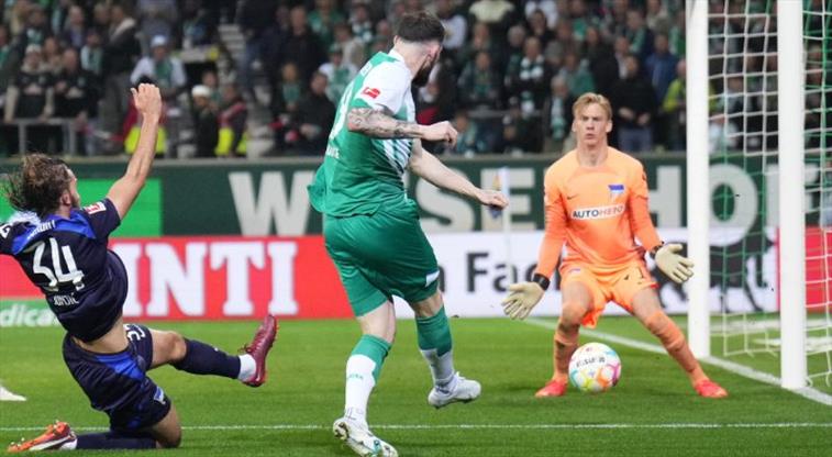 ZUSAMMENFASSUNG | Werder Bremen hat mit einem tollen Tor gewonnen!