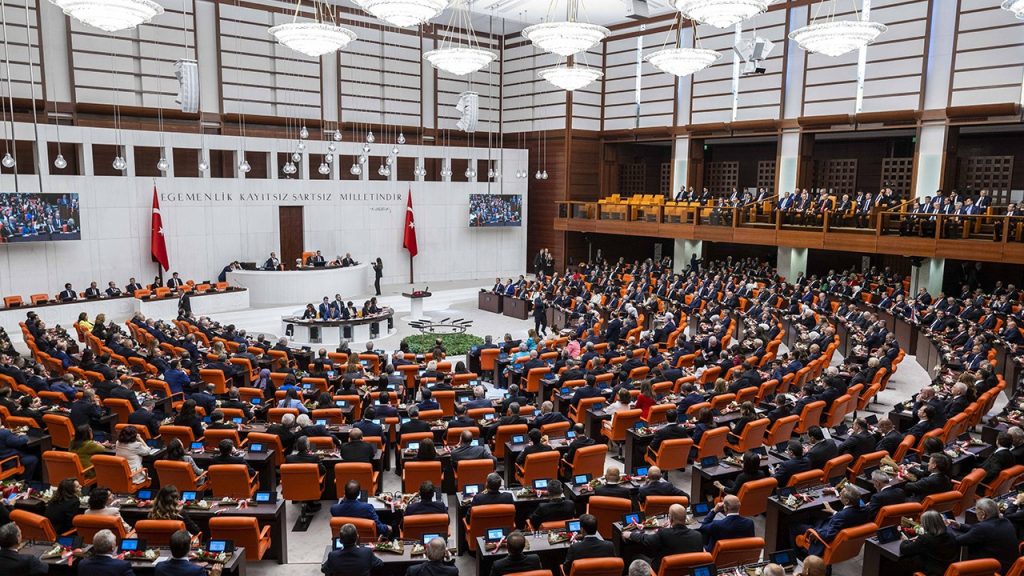 Das neue Justizpaket hat das Parlament verabschiedet: Was ändert sich mit dem Vorschlag?