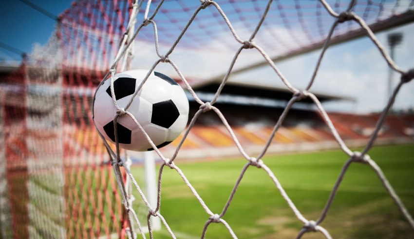 Die Kluft zwischen dem ungeschlagenen Spitzenreiter Leverkusen und Bayern München wird immer größer