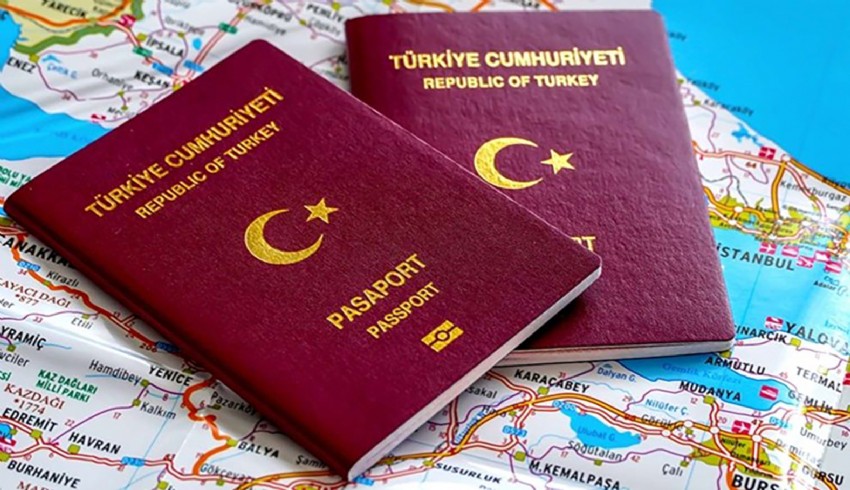 Die Zahl der Länder, die mit einem türkischen Pass ohne Visum bereist werden können, ist auf 118 gestiegen.